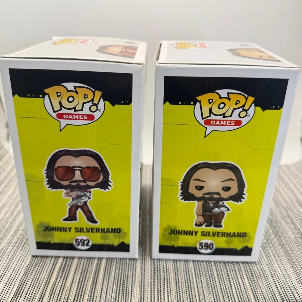 Funko Pop Cyberpunk 2077 Johnny Silverhand 590 & 592 Glow in Dark Exclusive Set